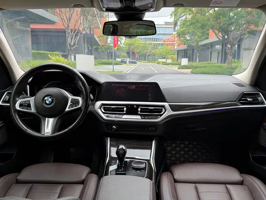 BMW 3 Series — миниатюра 15