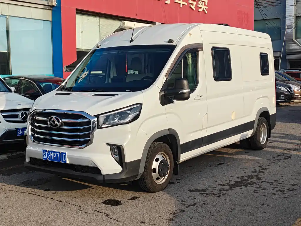 大通 V90 RV 2021