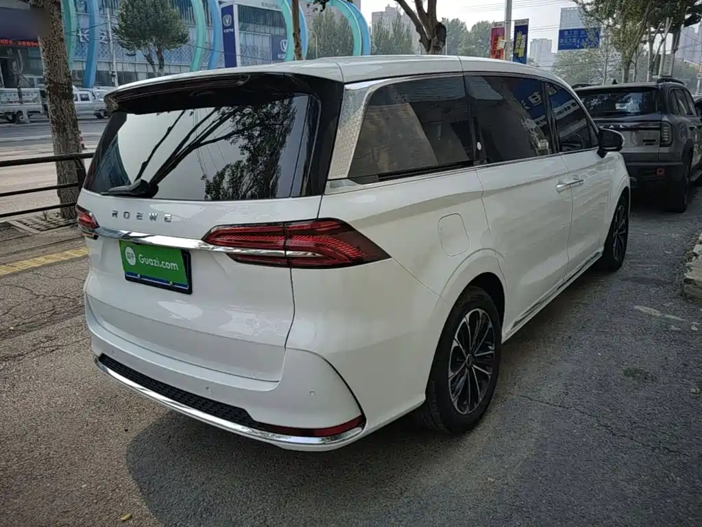 Roewe iMAX8 — миниатюра 7