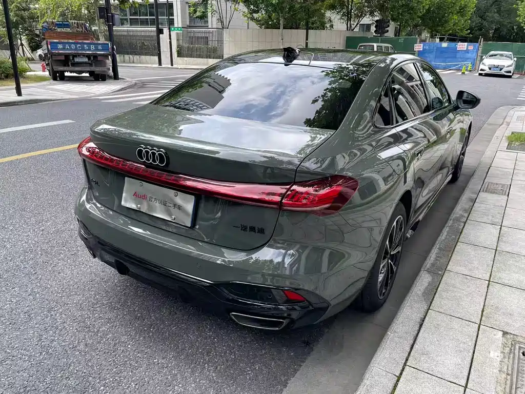 Audi A5L — миниатюра 3