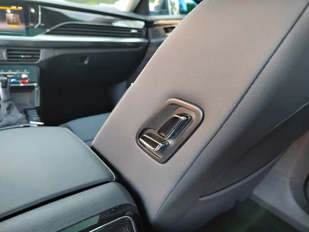 Volkswagen Passat — миниатюра 18