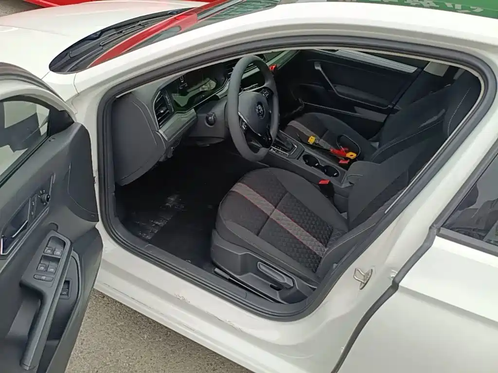 Volkswagen Lamando — миниатюра 16