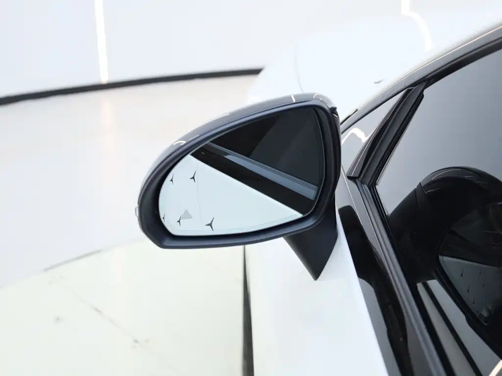 Mercedes-Benz CLE — миниатюра 22
