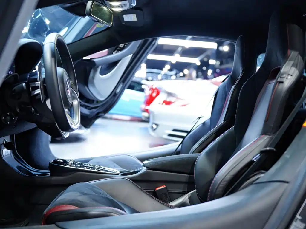 McLaren GT — миниатюра 9
