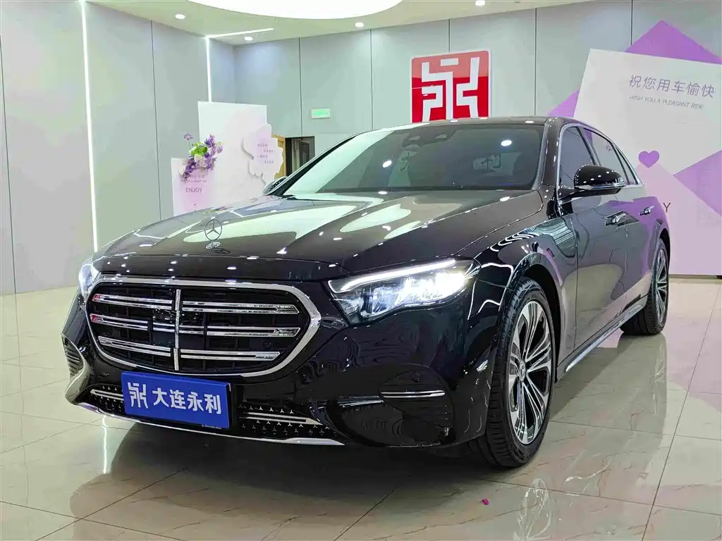 奔驰E级 2025款 改款 E 300 L 豪华型 2025