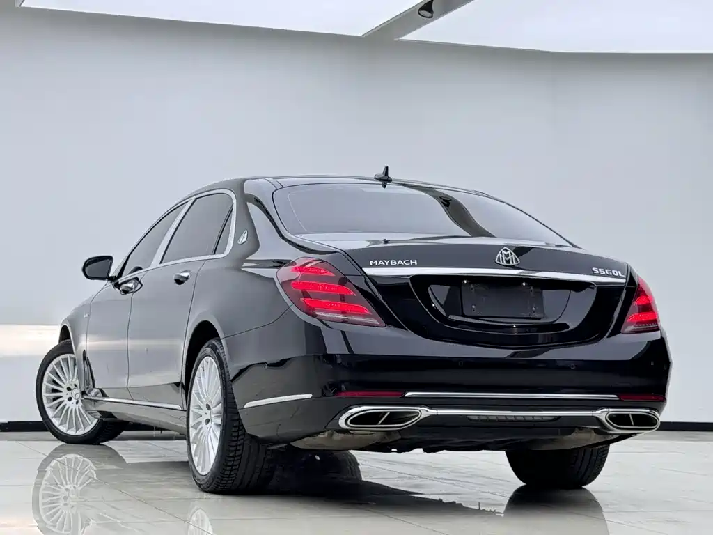 Mercedes-Benz S-Class — миниатюра 17