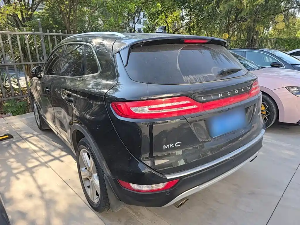 Lincoln MKC — миниатюра 5