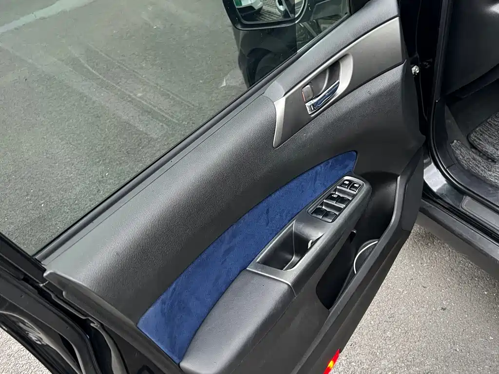 Subaru Forester — миниатюра 10