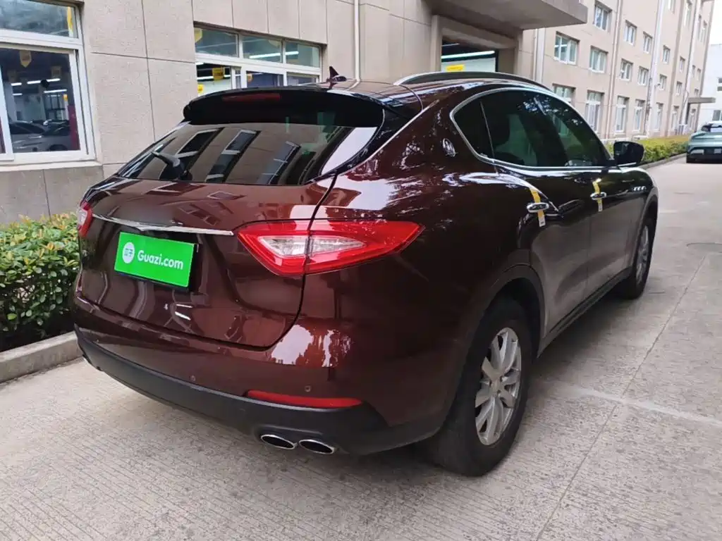 Maserati Levante — миниатюра 7
