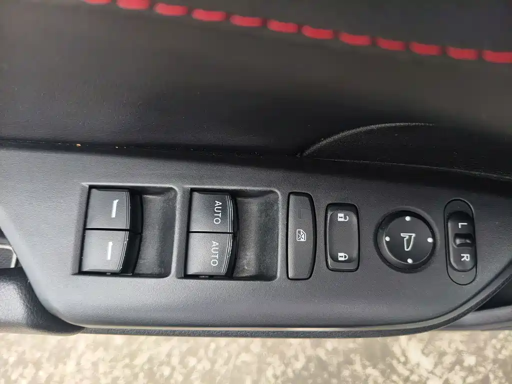 Honda Civic — миниатюра 15