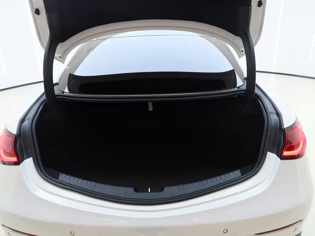 Mercedes-Benz CLE — миниатюра 18