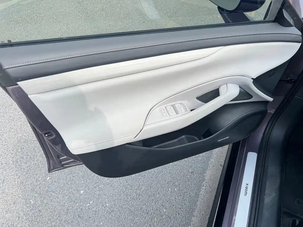 XIAOMI CAR XIAOMI SU7