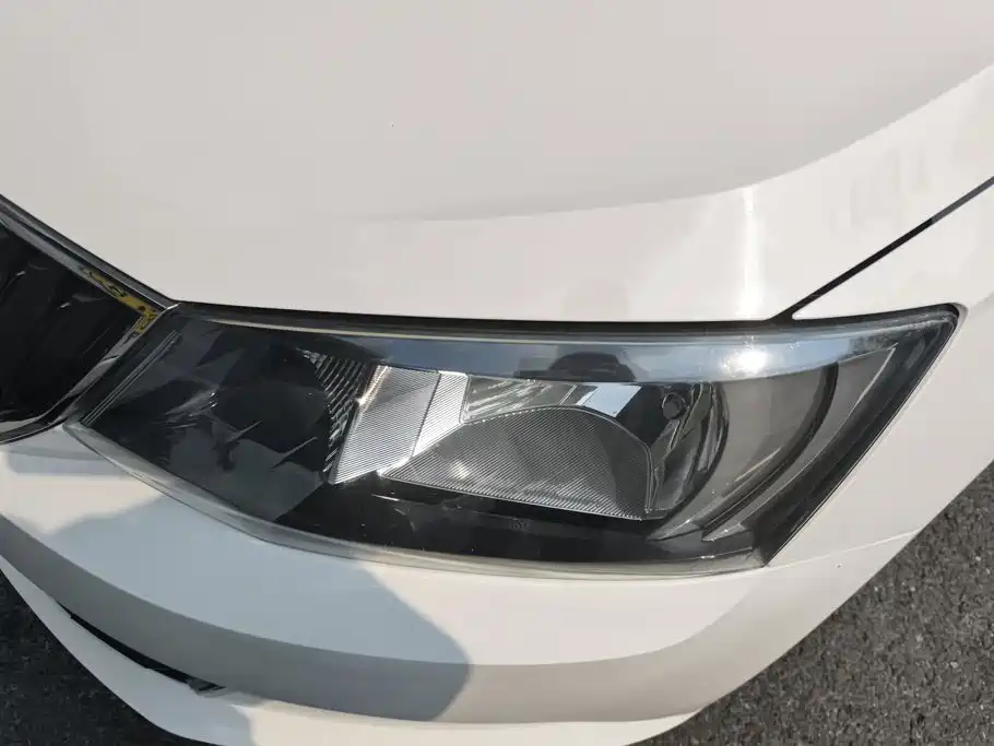 Skoda Fabia — миниатюра 5