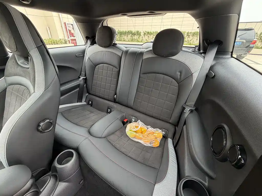 MINI Mini JCW — миниатюра 6