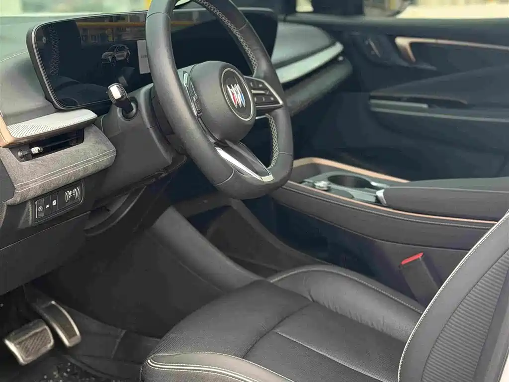Buick E4 — миниатюра 15
