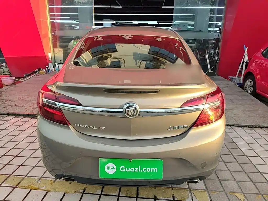 Buick Regal — миниатюра 6