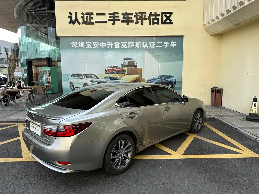 Lexus ES — фотографии объявления, Фото 26