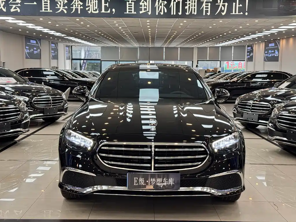 Mercedes-Benz E-Class 2021