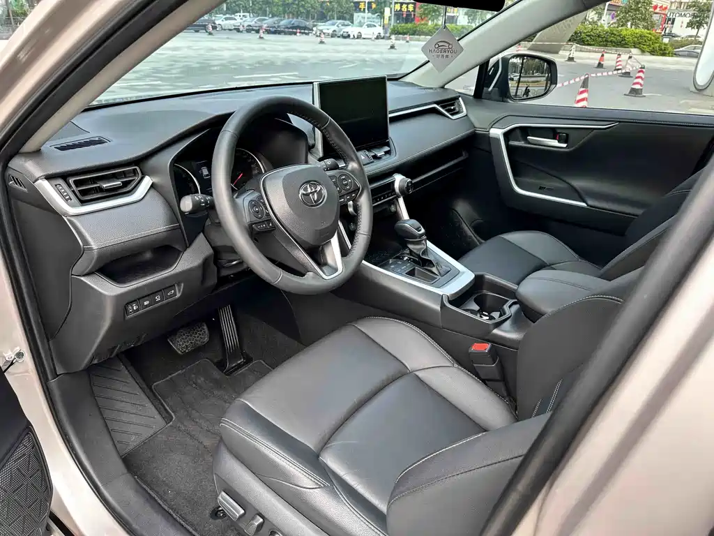 Toyota Wildlander — миниатюра 10