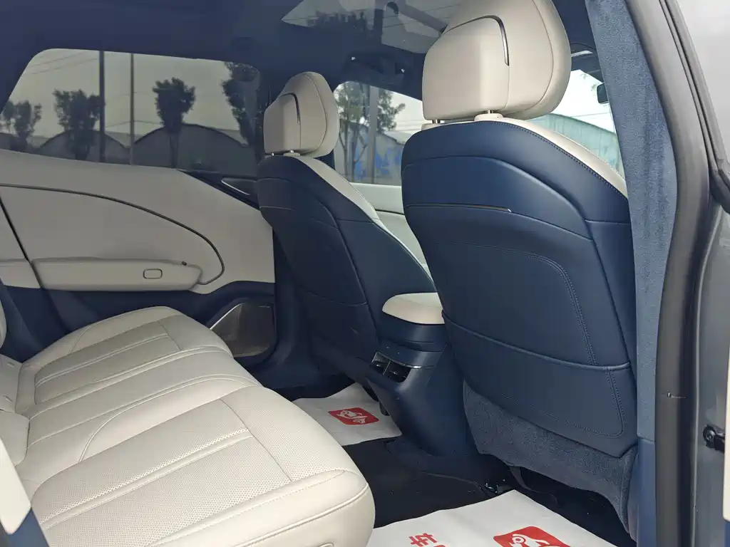 ZEEKR EXTREME KRYPTON 007