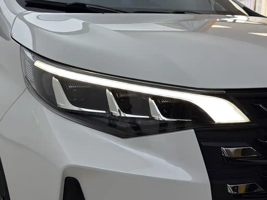 GAC Motor Trumpchi M6 — миниатюра 21