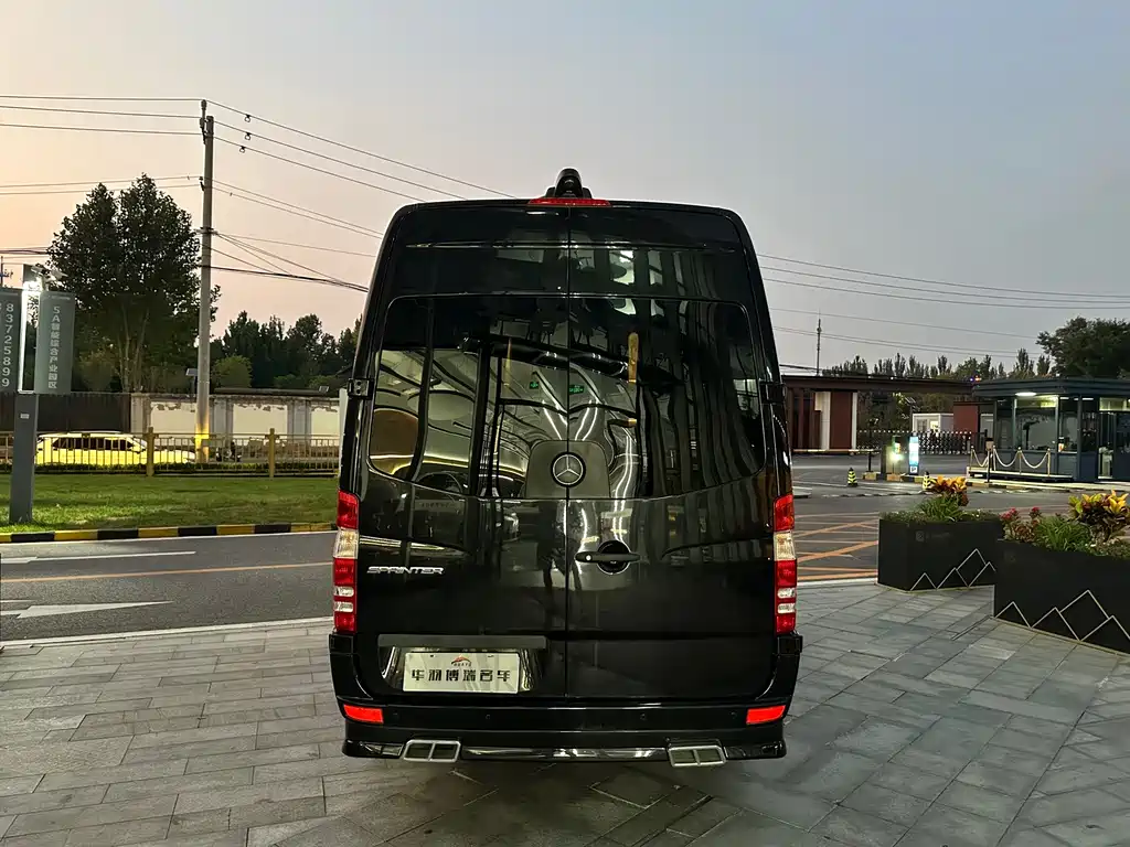 Mercedes-Benz Sprinter — миниатюра 13
