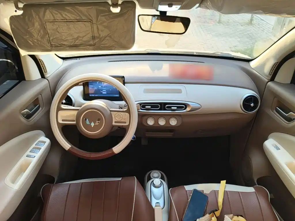 Wuling MINIEV — миниатюра 10