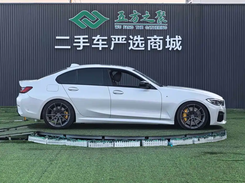 BMW 3 Series — миниатюра 5