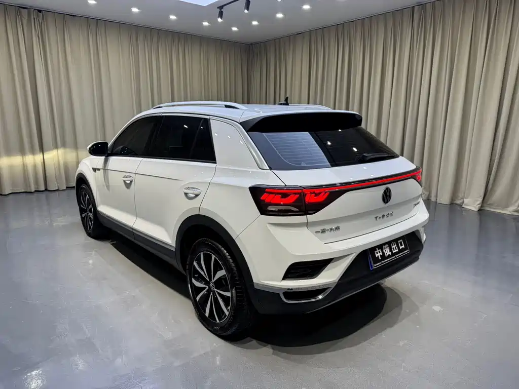 Volkswagen T-Roc — миниатюра 4