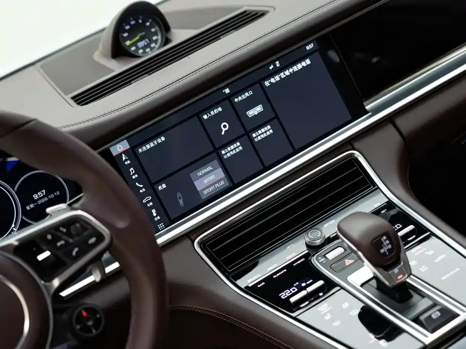 Porsche Panamera Hybrid — миниатюра 14