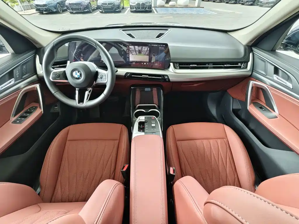 BMW X1 — миниатюра 11