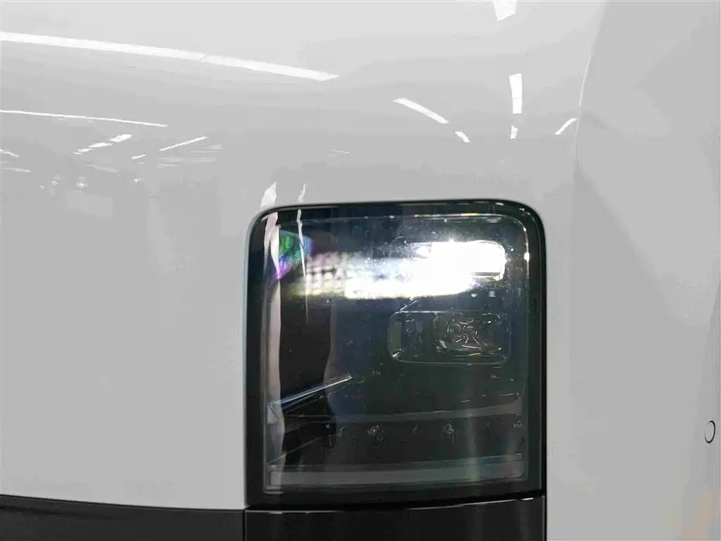 Li Auto Li MEGA — миниатюра 14