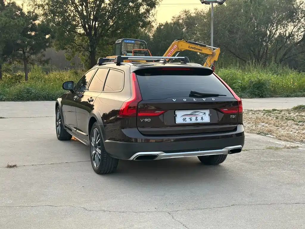 Volvo V90 — миниатюра 4