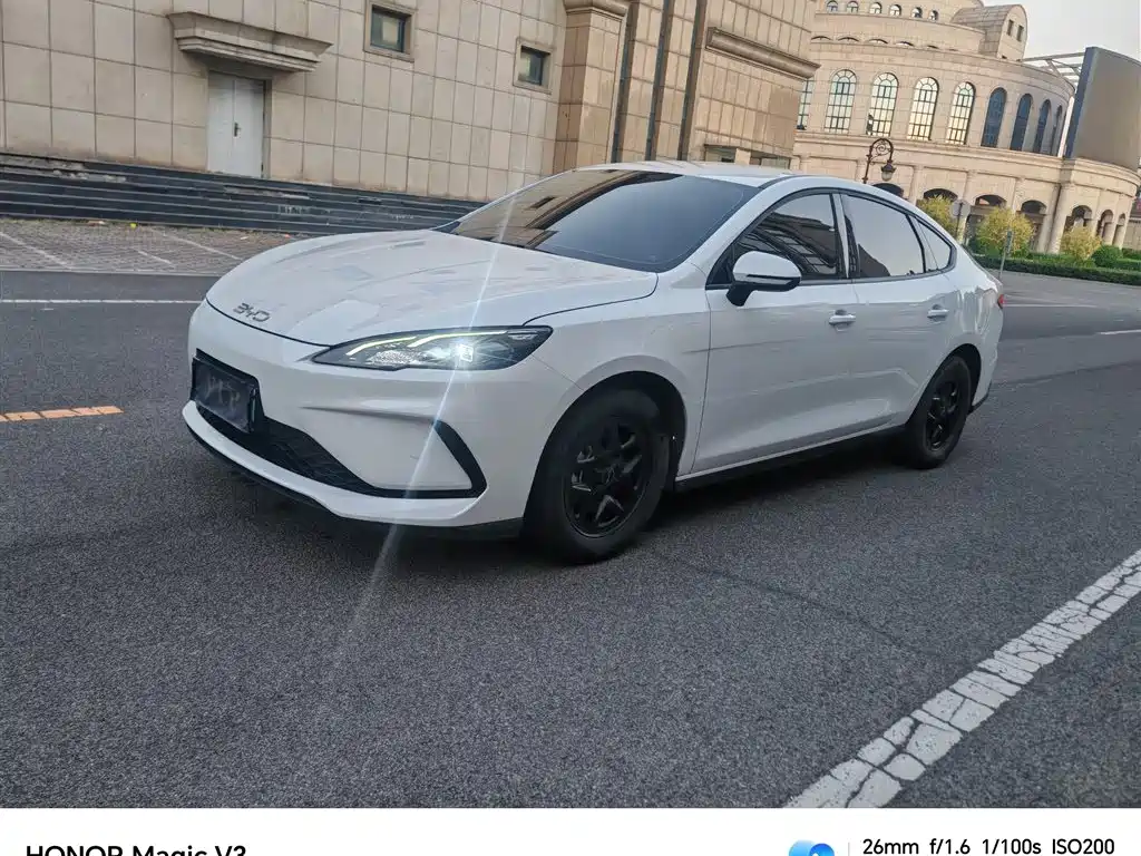 BYD Seal 05 DM-i — миниатюра 4