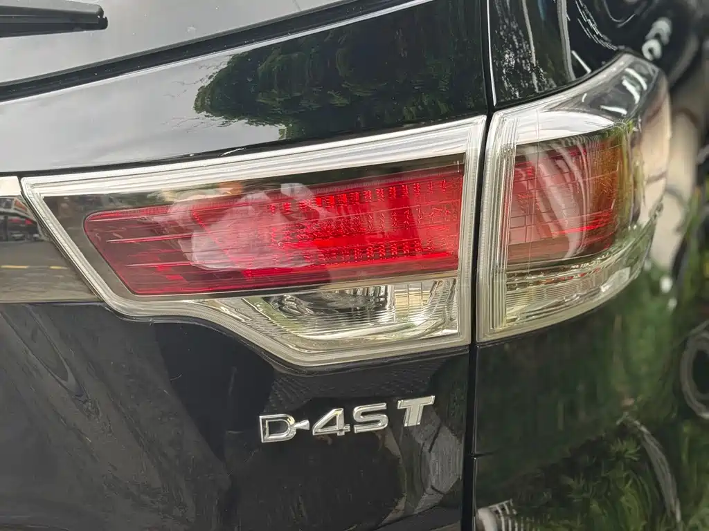 Toyota Highlander — миниатюра 7