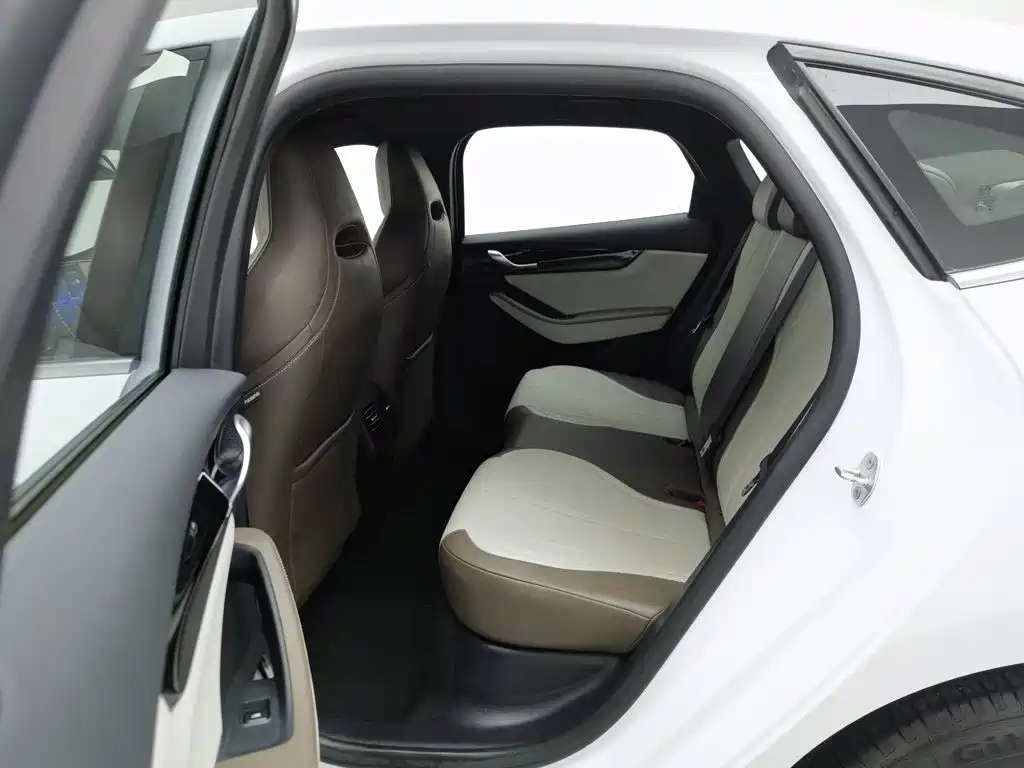 BYD Qin PLUS — миниатюра 15