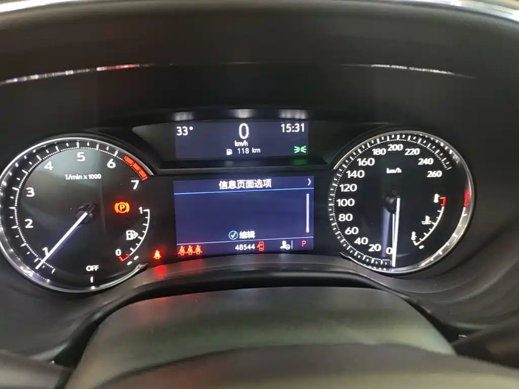 Cadillac CT5 — миниатюра 12