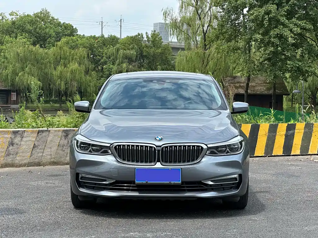 BMW 6 Series GT — миниатюра 2
