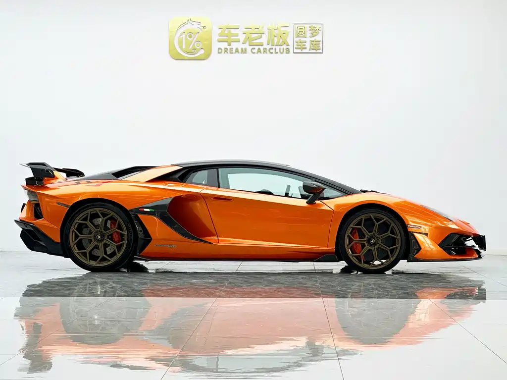 Lamborghini Aventador 2011 LP 700-4