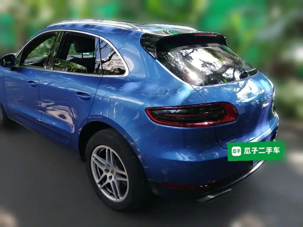 Porsche Macan — миниатюра 4