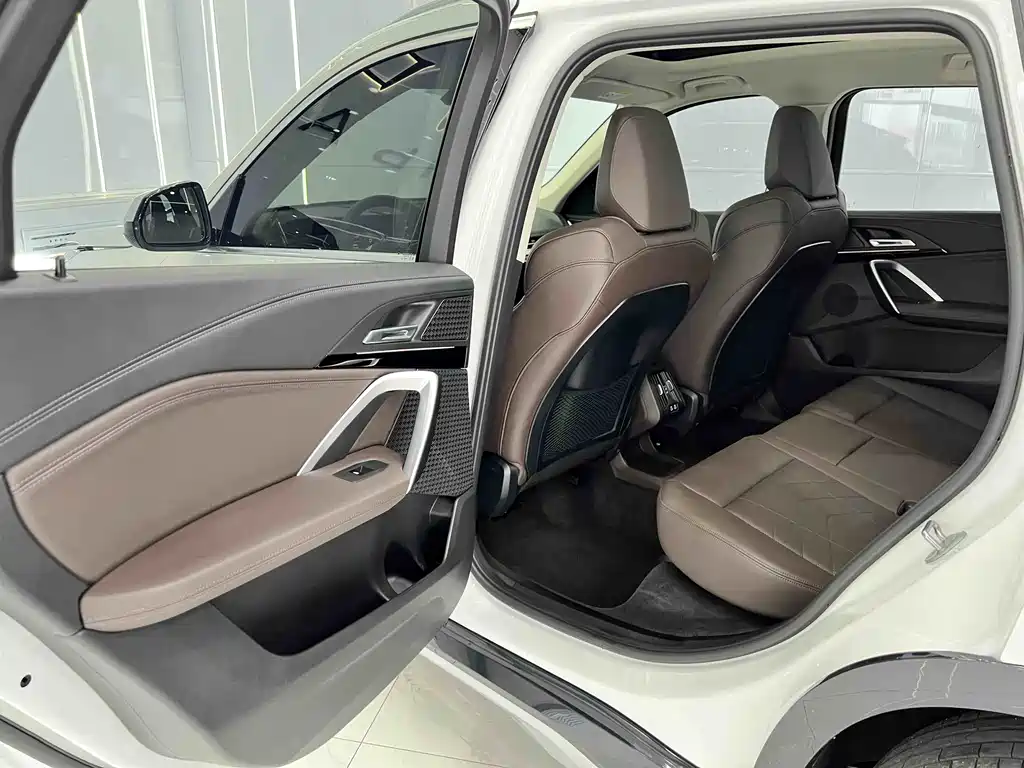 BMW X1 2023 sDrive20Li X
