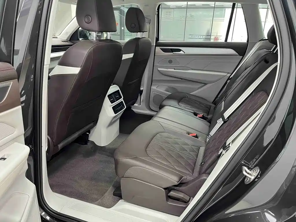 Volkswagen Tavendor — миниатюра 9