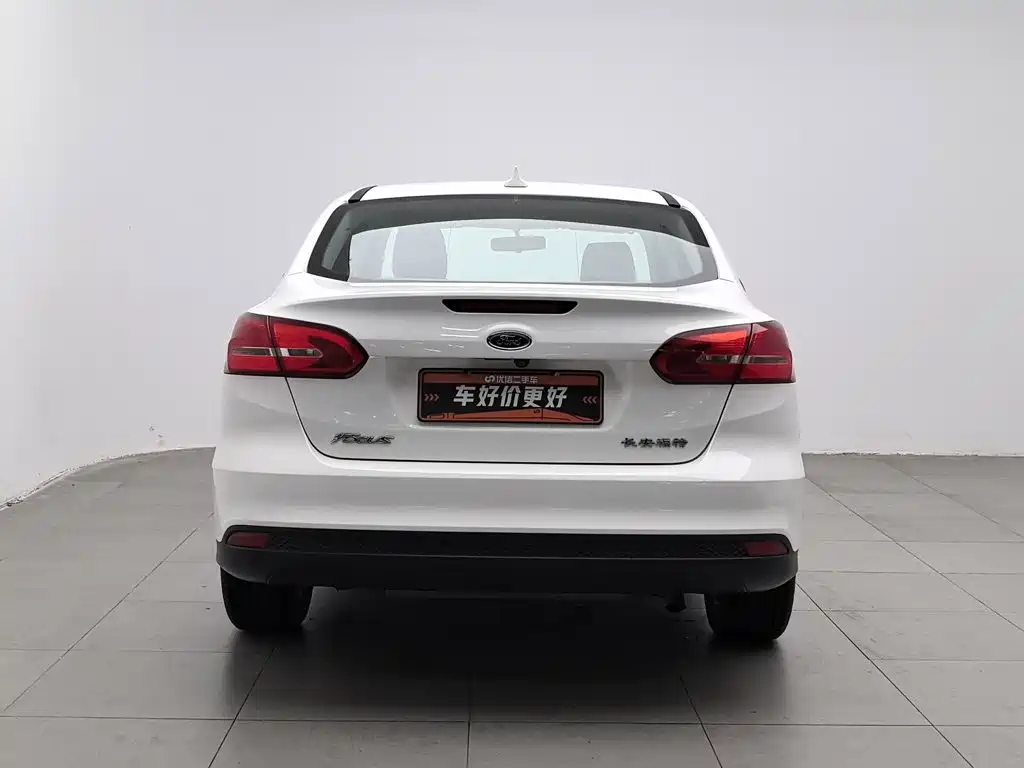 Ford Focus — миниатюра 4