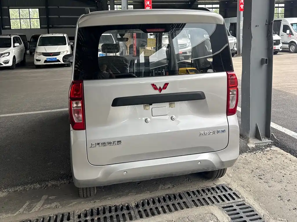 Wuling Sunshine EV 2025 305km