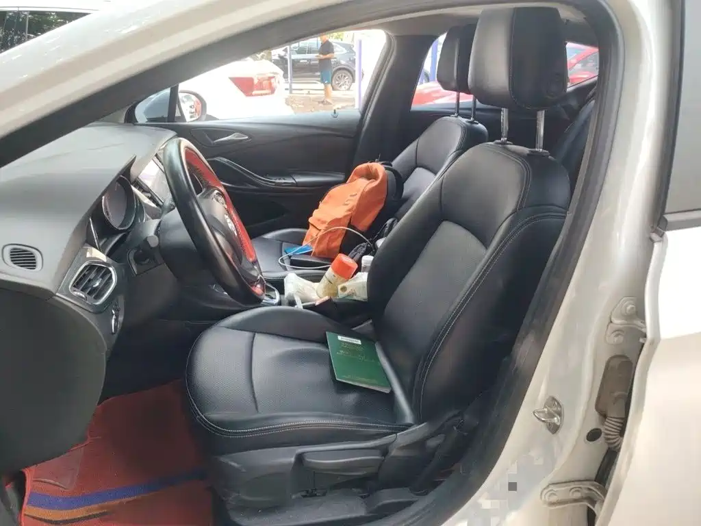 Buick Verano — миниатюра 8