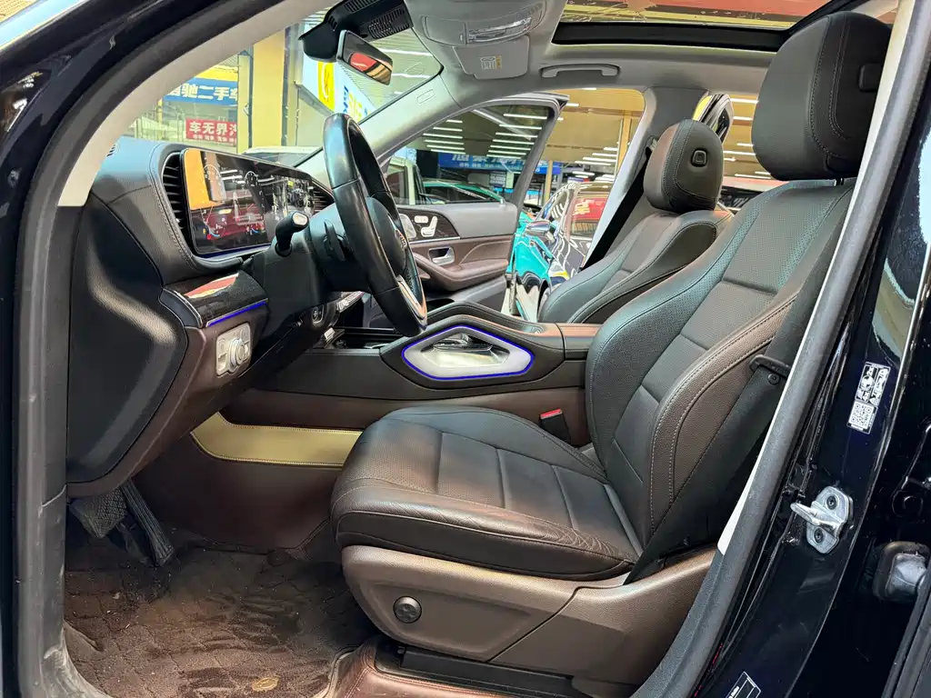 Mercedes-Benz GLE (Import) — миниатюра 9