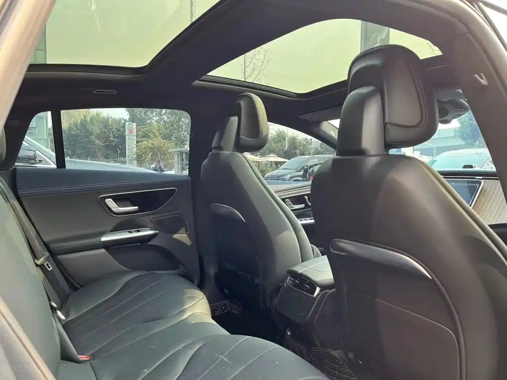 Mercedes-Benz EQE — миниатюра 17
