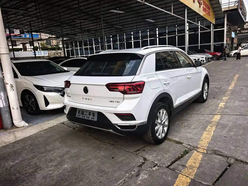 Volkswagen T-Roc — миниатюра 4