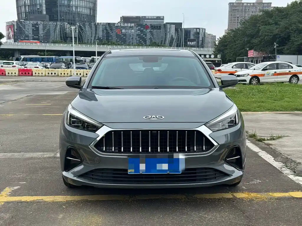 JAC A5 — миниатюра 2