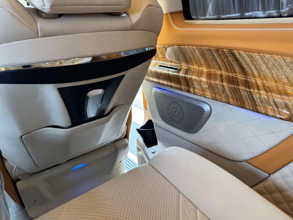 Mercedes-Benz Vito — миниатюра 15